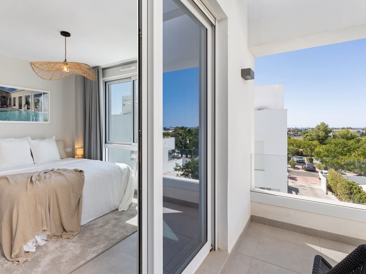 5 quarto Casa em Banda para venda em Marbella com piscina garagem - 995 000 € (Ref: 7799593)