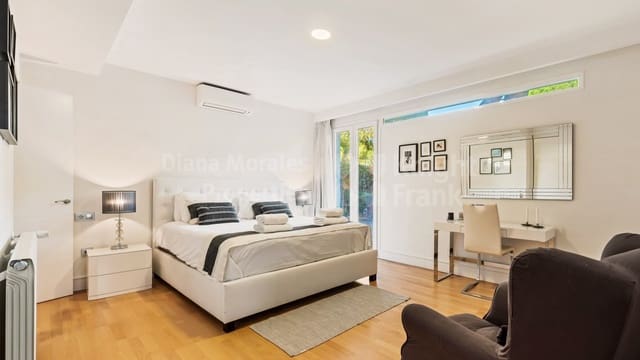 7 soverom Villa til salgs i Hacienda Las Chapas, Marbella med svømmebasseng garasje - € 2 750 000 (Ref: 7799596)