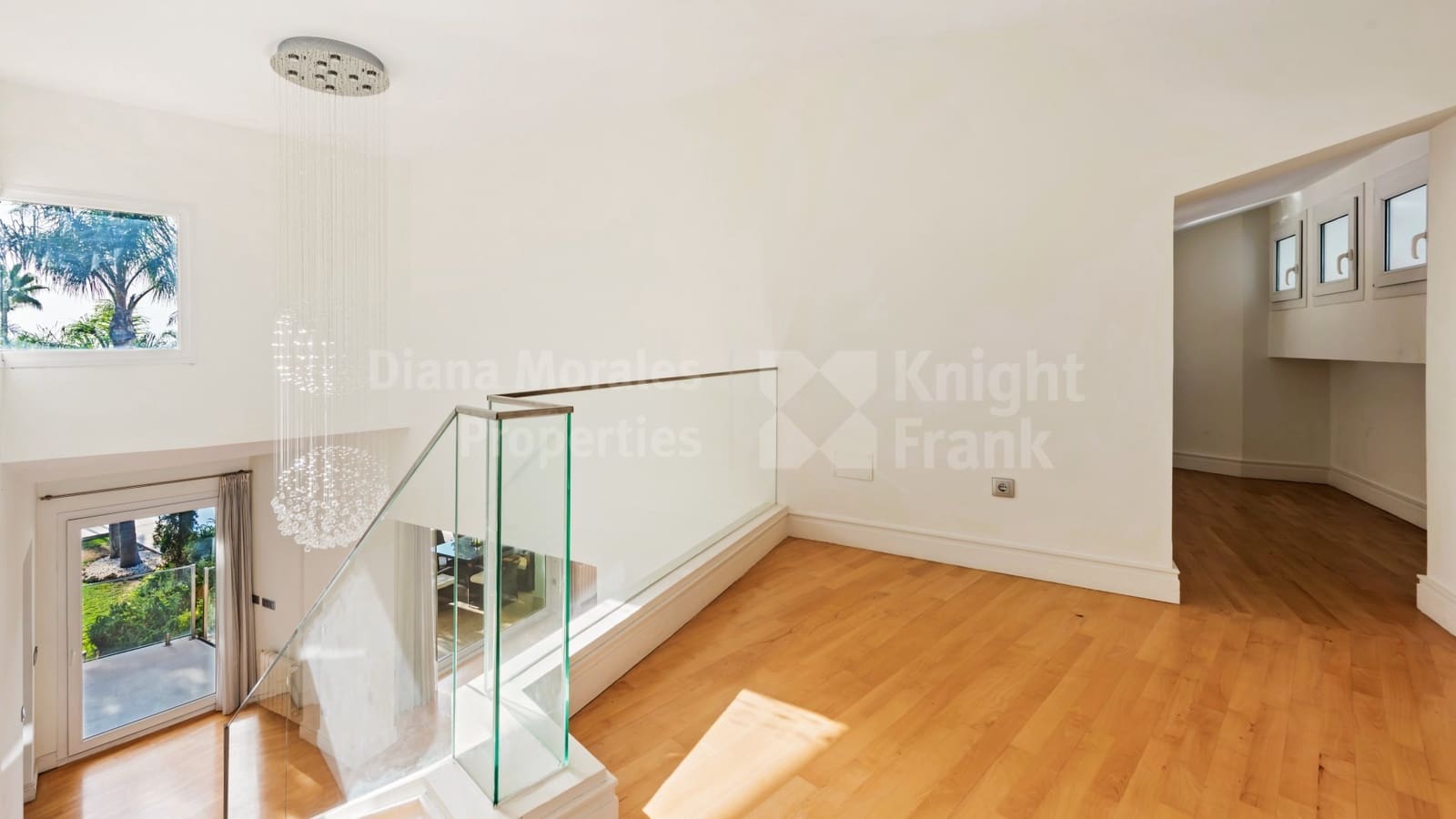 7 soverom Villa til salgs i Marbella med svømmebasseng garasje - € 2 750 000 (Ref: 7799596)