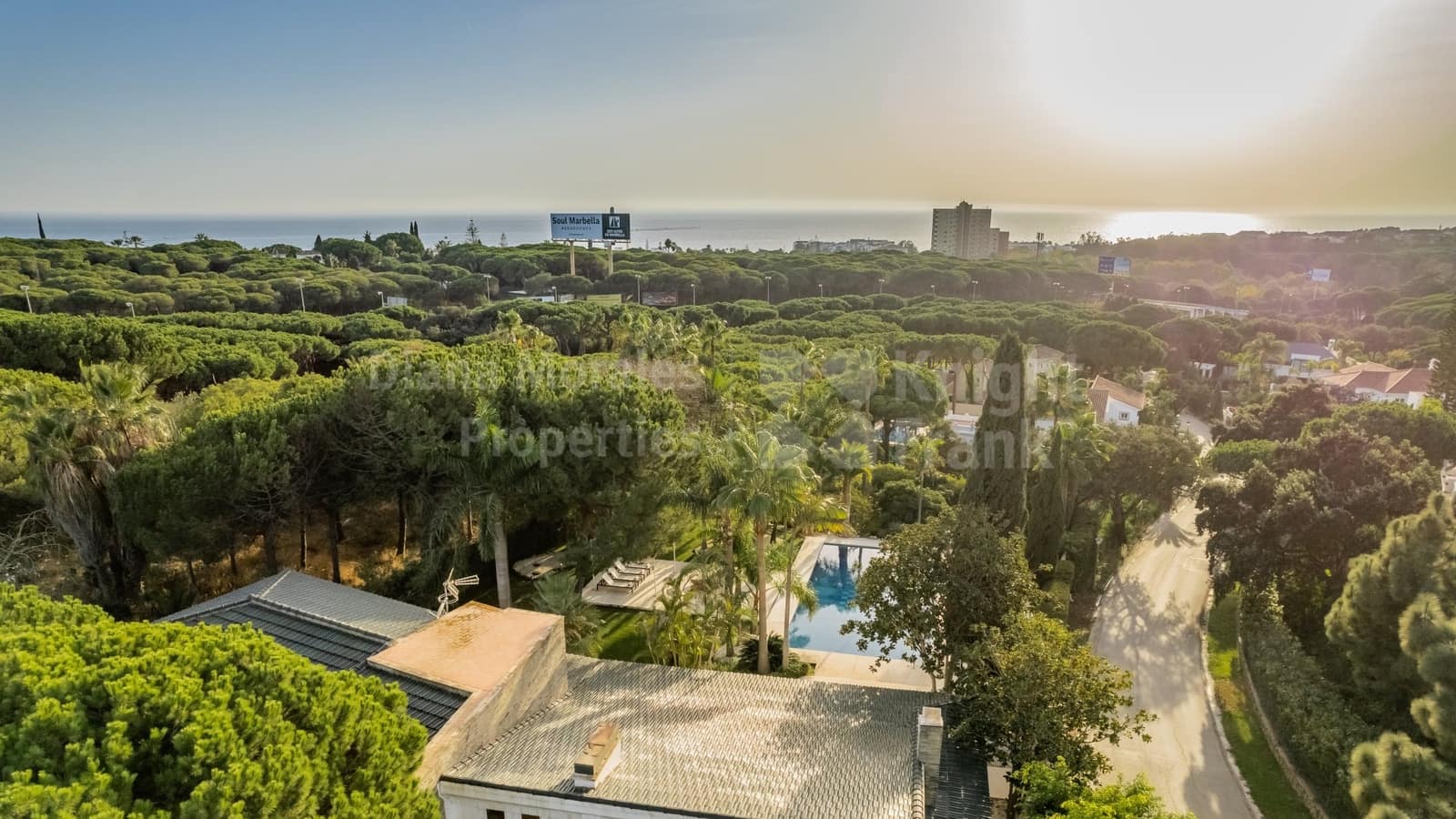 7 soverom Villa til salgs i Marbella med svømmebasseng garasje - € 2 750 000 (Ref: 7799596)