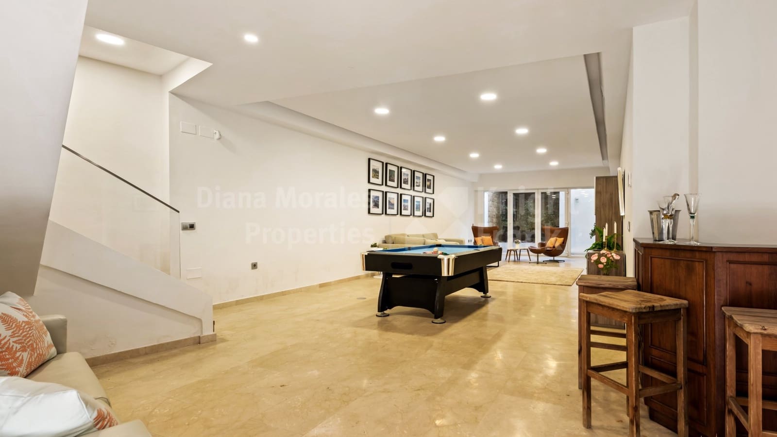 7 soverom Villa til salgs i Marbella med svømmebasseng garasje - € 2 750 000 (Ref: 7799596)