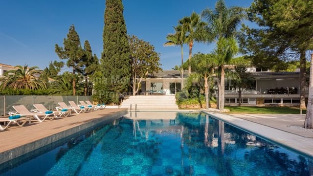 7 soverom Villa til salgs i Hacienda Las Chapas, Marbella med svømmebasseng garasje - € 2 750 000 (Ref: 7799596)