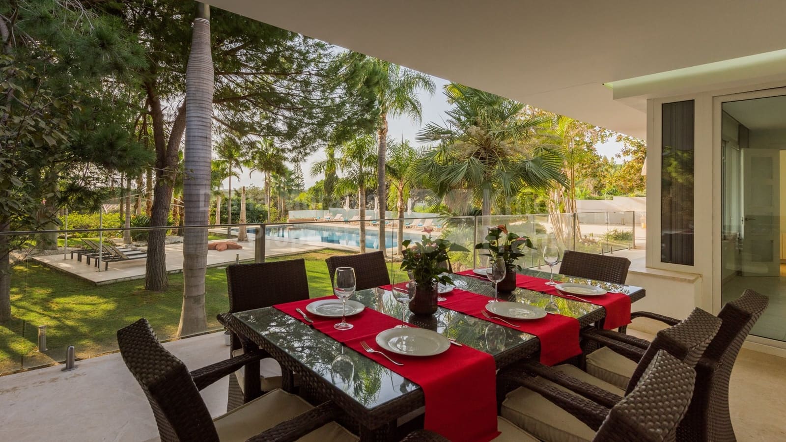 Chalet de 7 habitaciones en Marbella en venta con piscina garaje - 2.750.000 € (Ref: 7799596)