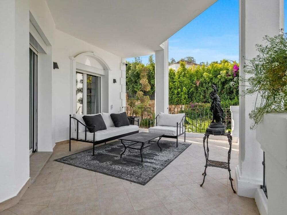 6 soverom Villa til salgs i Marbella med svømmebasseng garasje - € 3 100 000 (Ref: 7802582)
