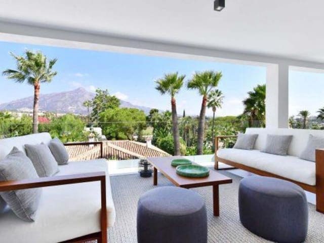4 quarto Moradia para arrendar em Las Brisas, Marbella com piscina garagem - 15 000 € (Ref: 7802583)
