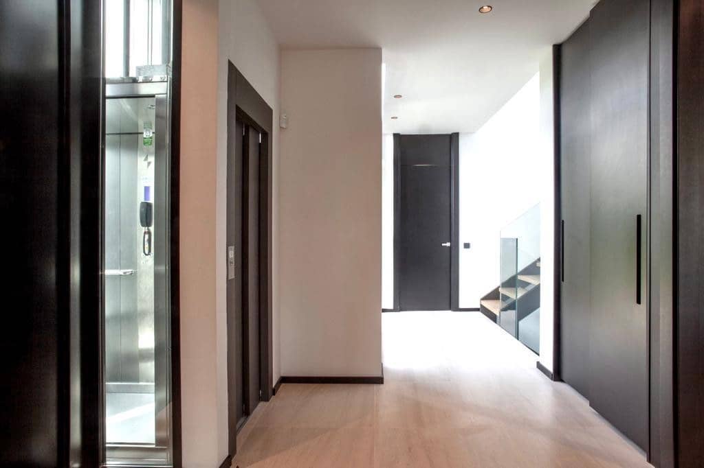 7 slaapkamer Villa te koop in Marbella met zwembad garage - € 4.900.000 (Ref: 7807514)