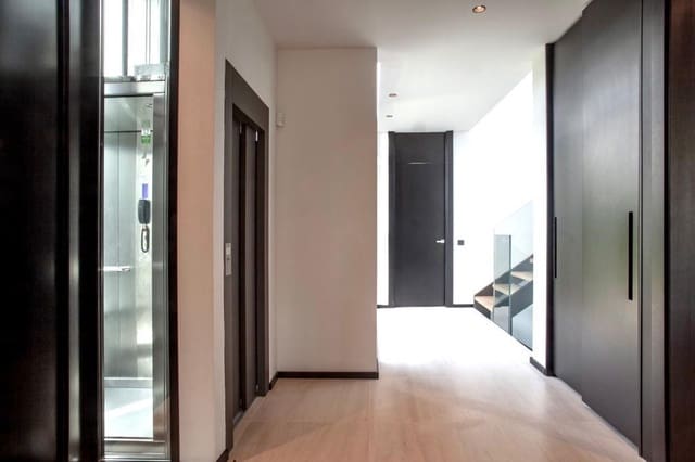 7 slaapkamer Villa te koop in Los Naranjos, Marbella met zwembad garage - € 4.900.000 (Ref: 7807514)