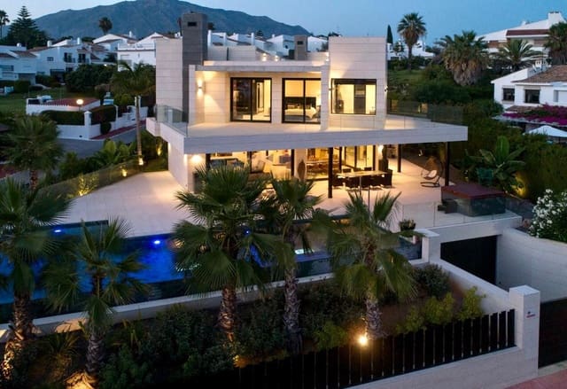 7 chambre Villa/Maison à vendre à Los Naranjos, Marbella avec piscine garage - 4 900 000 € (Ref: 7807514)
