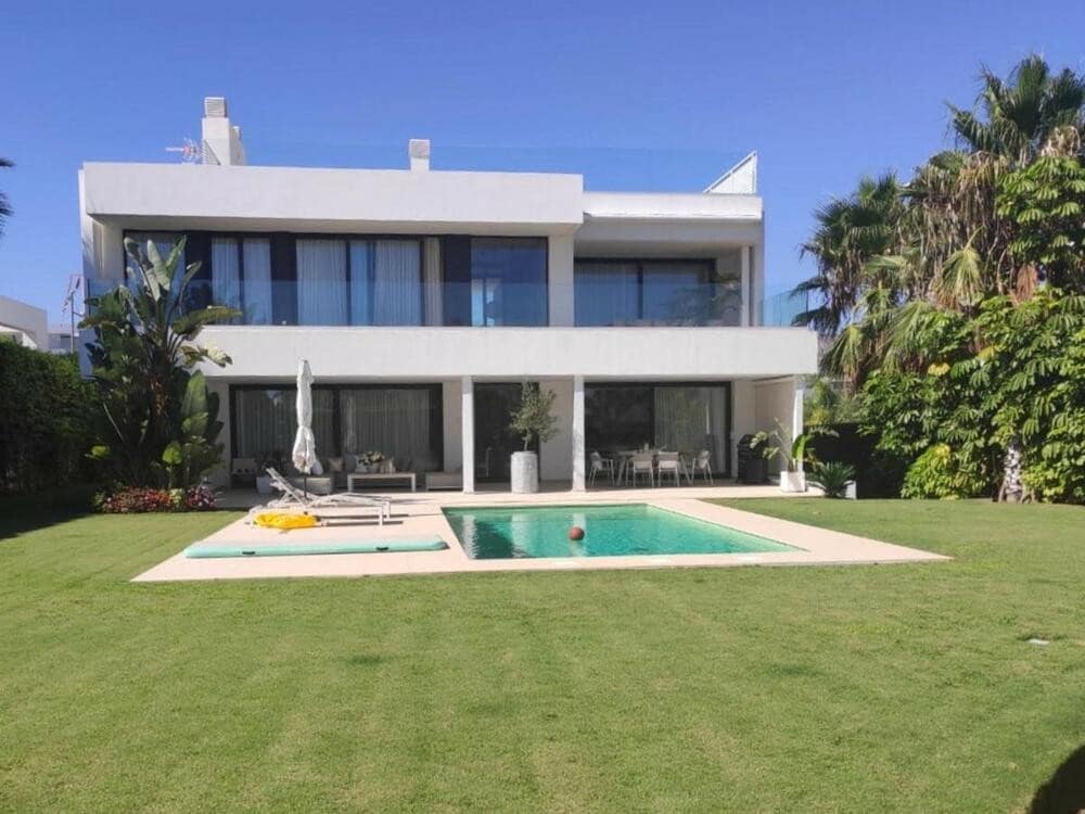 4 soverom Villa til salgs i Cancelada med svømmebasseng garasje - € 2 750 000 (Ref: 7807515)