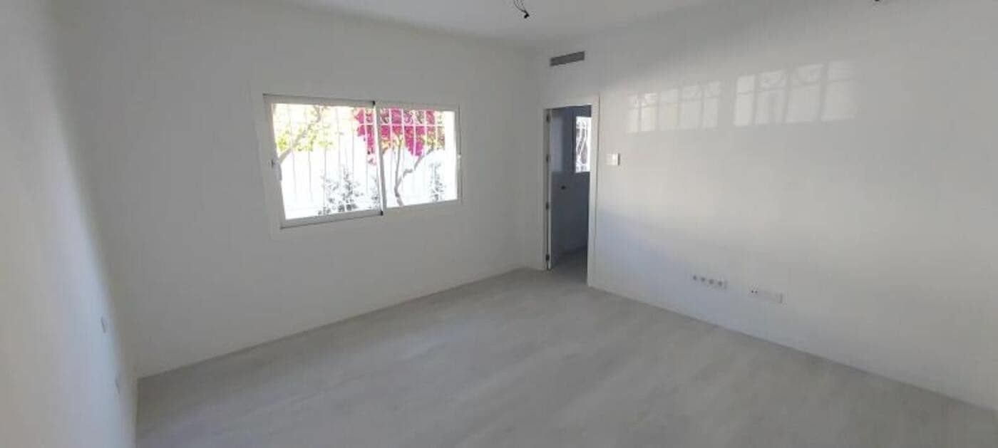 5 chambre Villa/Maison à vendre à Guadalmina avec piscine garage - 1 900 000 € (Ref: 7809271)