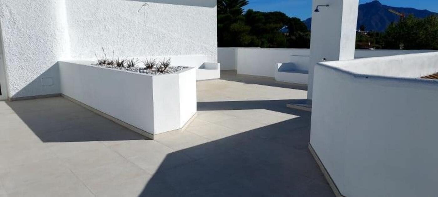 5 chambre Villa/Maison à vendre à Guadalmina avec piscine garage - 1 900 000 € (Ref: 7809271)