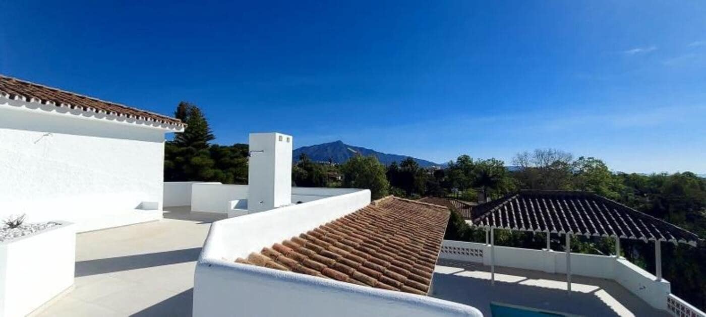 5 chambre Villa/Maison à vendre à Guadalmina avec piscine garage - 1 900 000 € (Ref: 7809271)