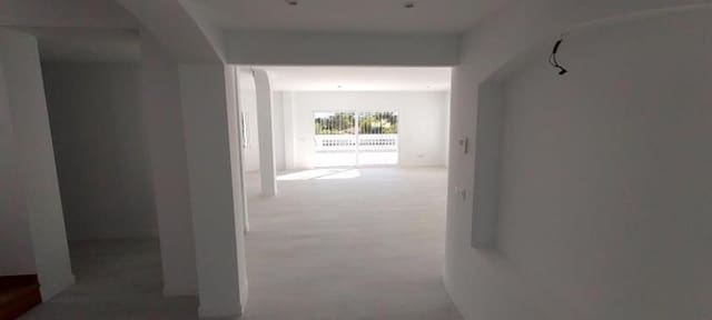 5 soverom Villa til salgs i Guadalmina Alta, Marbella med svømmebasseng garasje - € 1 900 000 (Ref: 7809271)