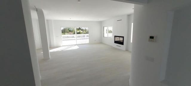 5 soverom Villa til salgs i Guadalmina Alta, Marbella med svømmebasseng garasje - € 1 900 000 (Ref: 7809271)