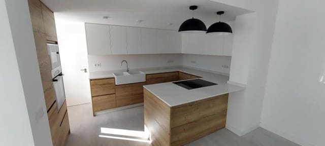 5 soverom Villa til salgs i Guadalmina Alta, Marbella med svømmebasseng garasje - € 1 900 000 (Ref: 7809271)