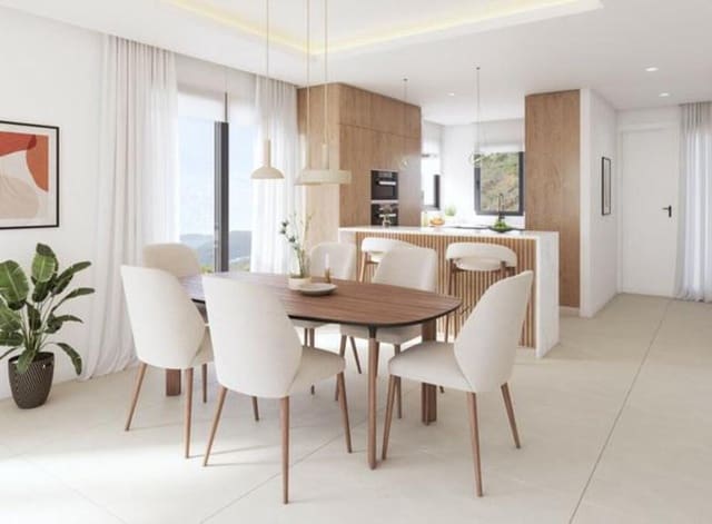 4 quarto Moradia para venda em Valle Romano Golf, Estepona com piscina garagem - 730 000 € (Ref: 7815378)