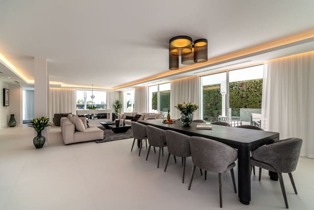 8 sypialnia Willa na sprzedaż w Nueva Andalucía Centro, Marbella z basenem garażem - 7 900 000 € (Ref: 7826734)
