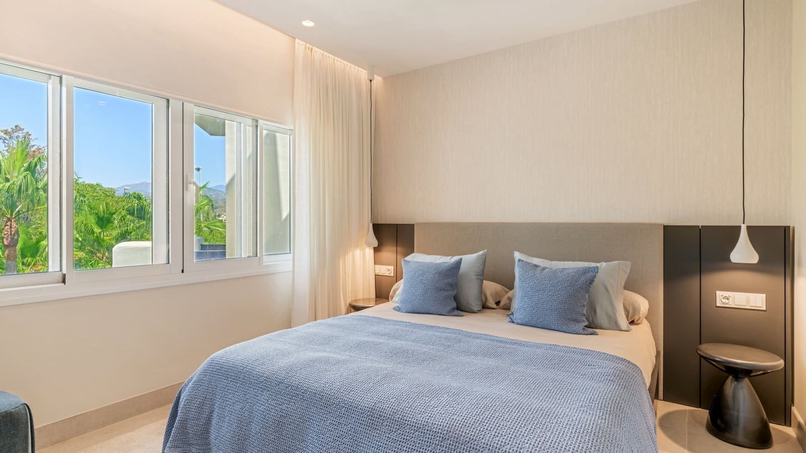 4 slaapkamer Penthouse te koop in Estepona met zwembad garage - € 1.895.000 (Ref: 7839480)