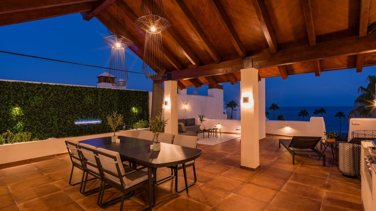 4 slaapkamer Penthouse te koop in Estepona met zwembad garage - € 1.895.000 (Ref: 7839480)