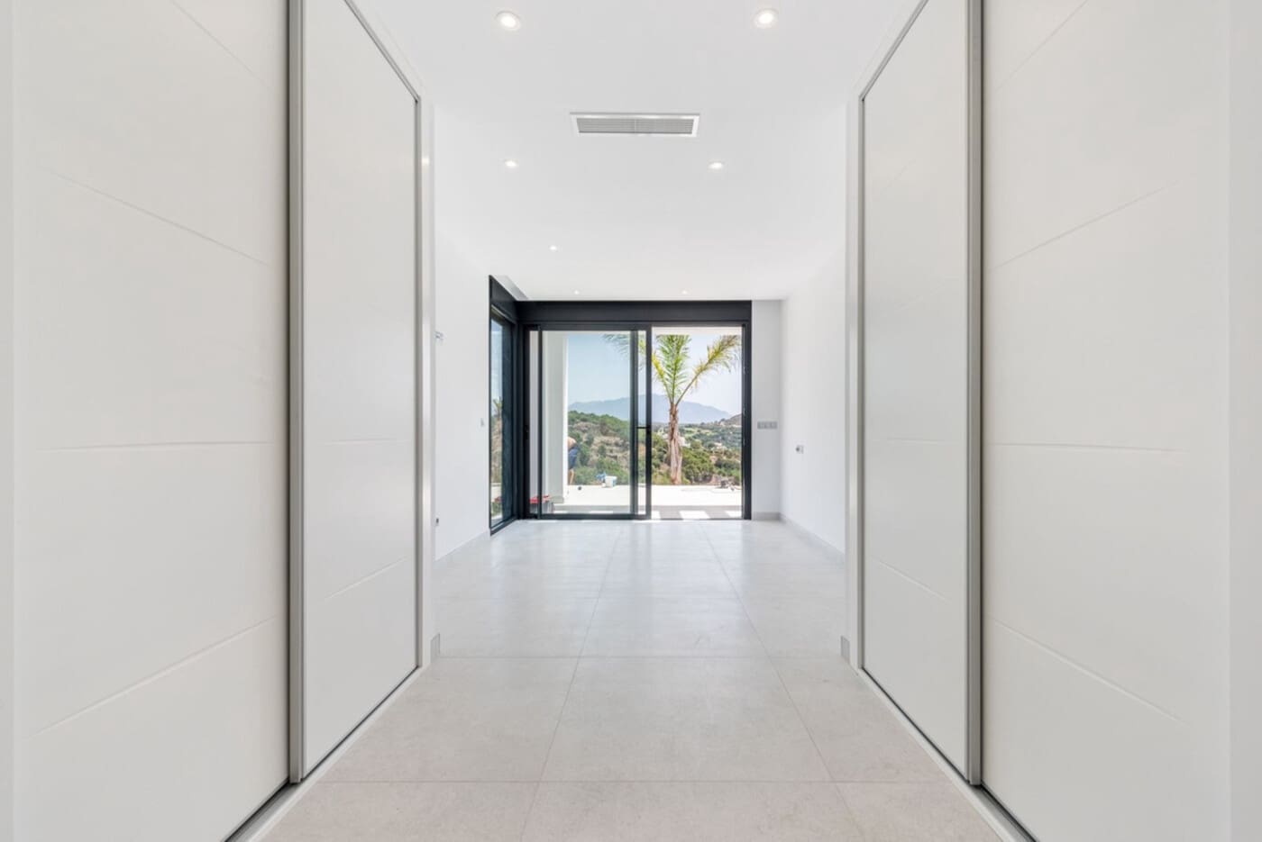 5 sovrum Villa till salu i Benahavis med pool garage - 2 750 000 € (Ref: 7839485)