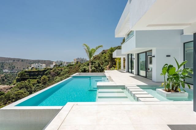 5 slaapkamer Villa te koop in Montemayor - Marbella Club, Benahavís met zwembad garage - € 2.750.000 (Ref: 7839485)