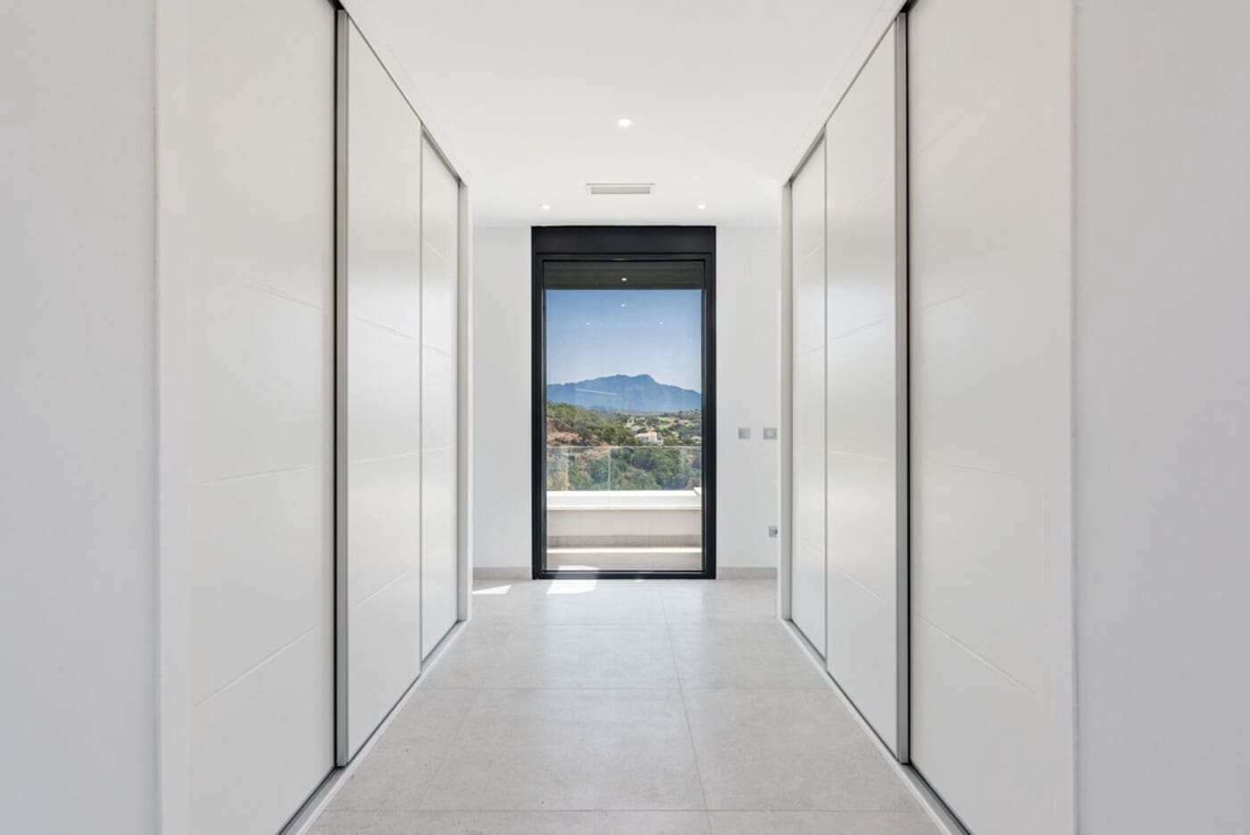 5 sovrum Villa till salu i Benahavis med pool garage - 2 750 000 € (Ref: 7839485)