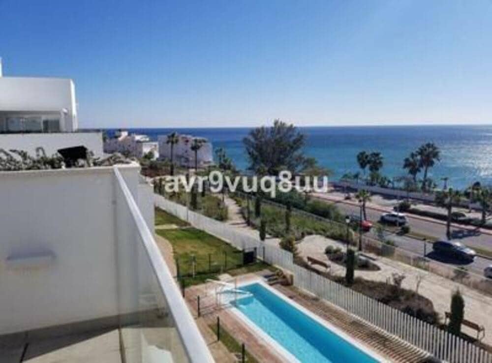 3 makuuhuone Kattohuoneisto myytävänä paikassa Benalmadena Costa mukana uima-altaan - 999 999 € (Ref: 7842308)