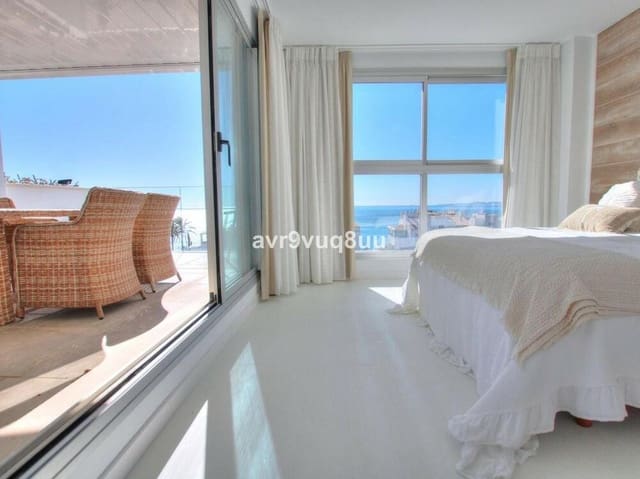3 soverom Penthouse til salgs i Benalmadena Costa, Benalmádena med svømmebasseng - € 999 999 (Ref: 7842308)
