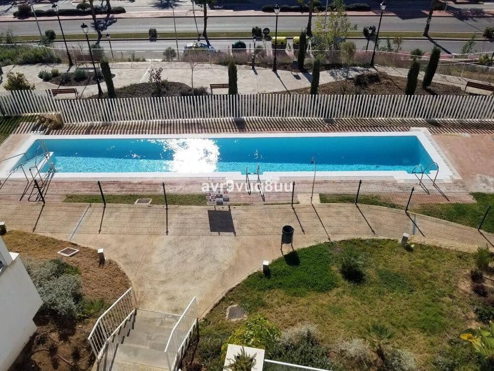 3 makuuhuone Kattohuoneisto myytävänä paikassa Benalmadena Costa mukana uima-altaan - 999 999 € (Ref: 7842308)