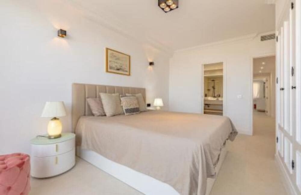 2 Zimmer Apartment zu verkaufen in Marbella mit Pool Garage - 799.000 € (Ref: 7844831)