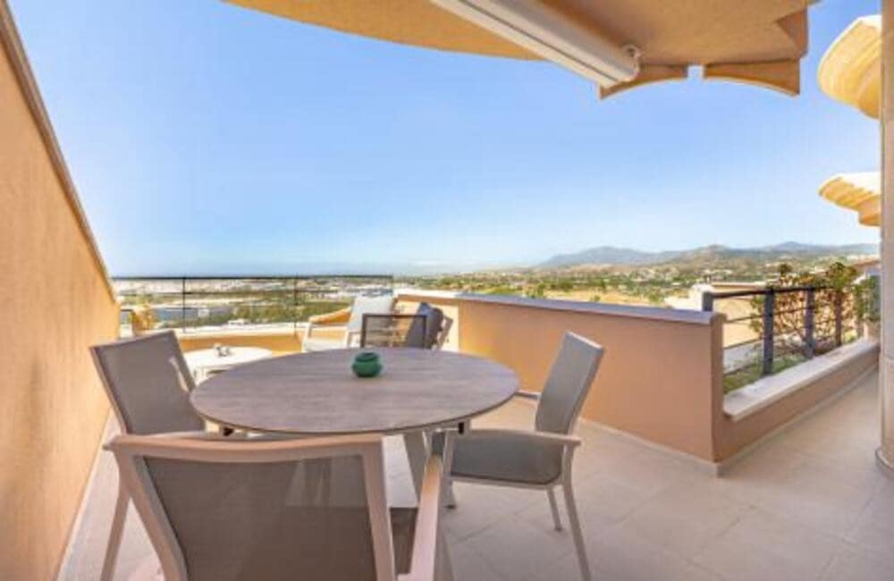 2 Zimmer Apartment zu verkaufen in Marbella mit Pool Garage - 799.000 € (Ref: 7844831)
