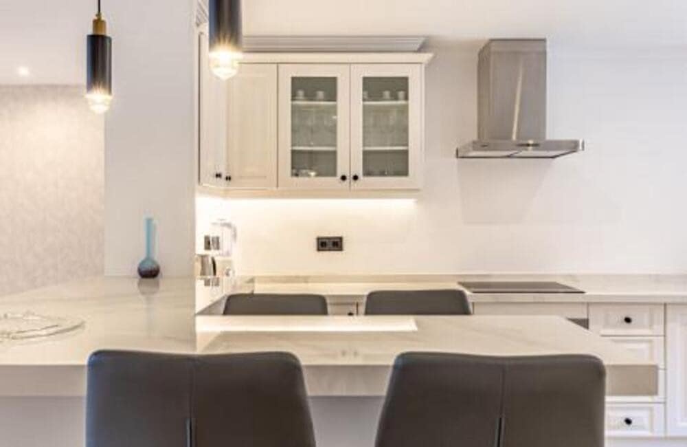 2 Zimmer Apartment zu verkaufen in Marbella mit Pool Garage - 799.000 € (Ref: 7844831)