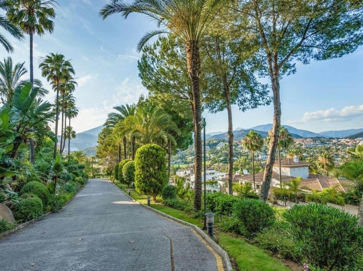 2 Zimmer Apartment zu verkaufen in Marbella mit Pool Garage - 799.000 € (Ref: 7844831)