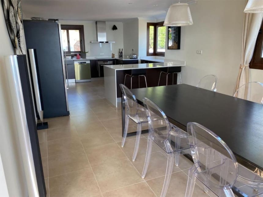 7 soveværelse Villa til salg i La Capellania med swimmingpool garage - € 3.459.750 (Ref: 7857687)