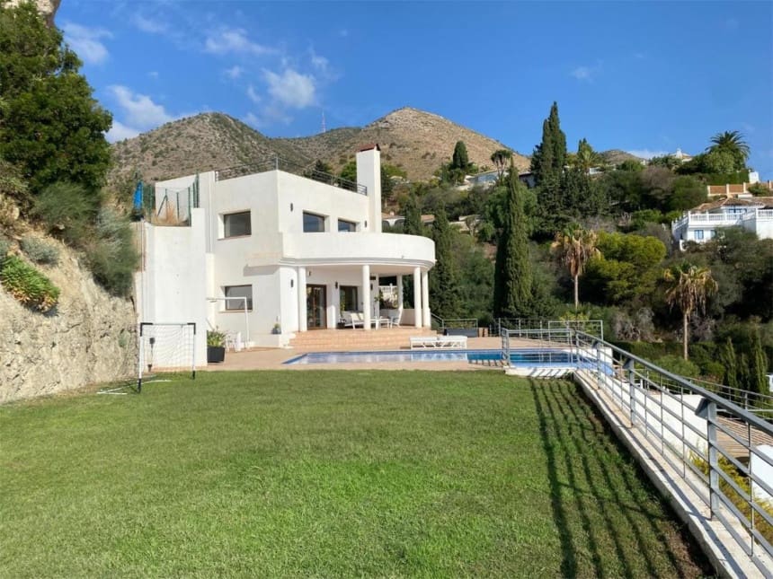 7 soveværelse Villa til salg i La Capellania med swimmingpool garage - € 3.459.750 (Ref: 7857687)