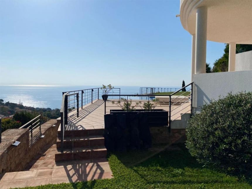 7 soveværelse Villa til salg i La Capellania med swimmingpool garage - € 3.459.750 (Ref: 7857687)