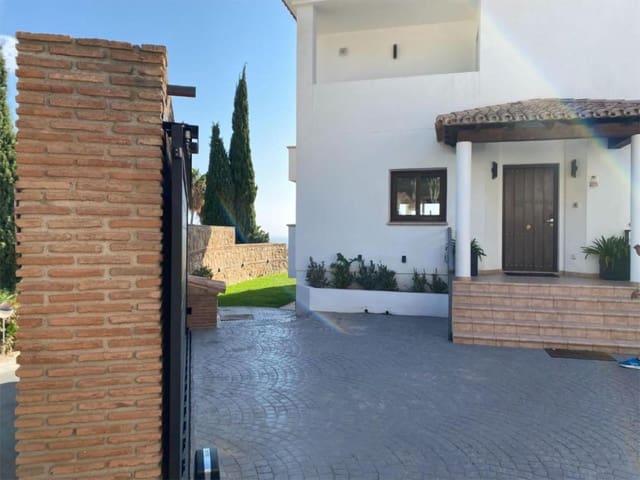 7 chambre Villa/Maison à vendre à La Capellania, Benalmádena avec piscine garage - 3 459 750 € (Ref: 7857687)