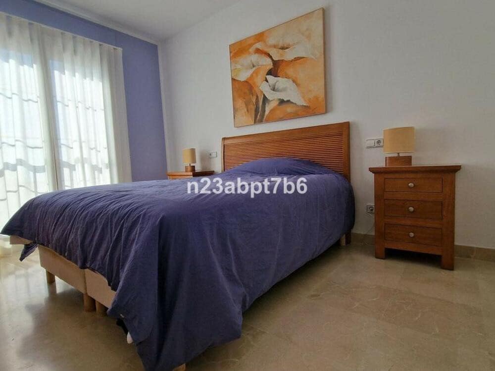 3 slaapkamer Appartement te koop in Los Arqueros met zwembad garage - € 495.000 (Ref: 7857689)