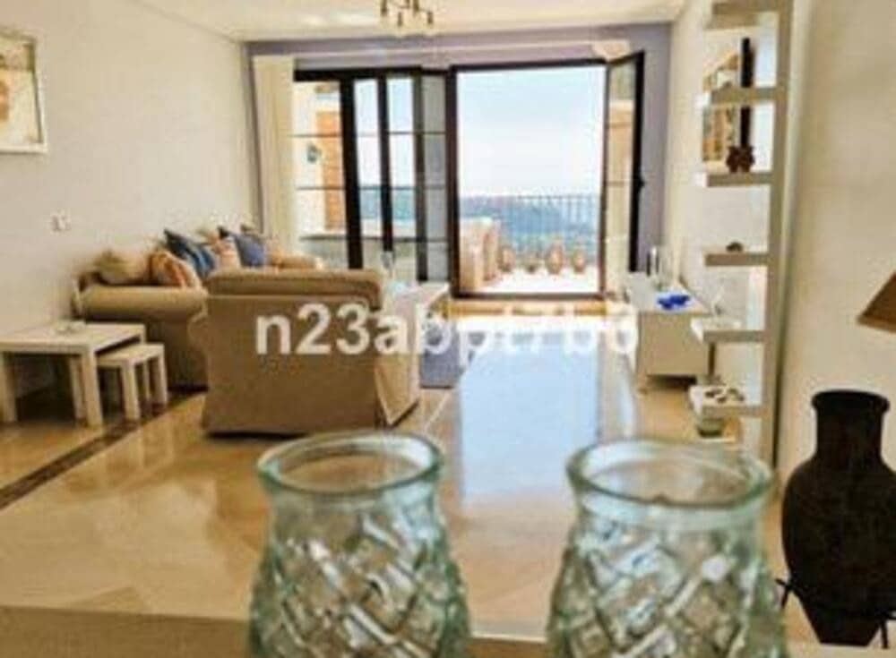 3 slaapkamer Appartement te koop in Los Arqueros met zwembad garage - € 495.000 (Ref: 7857689)