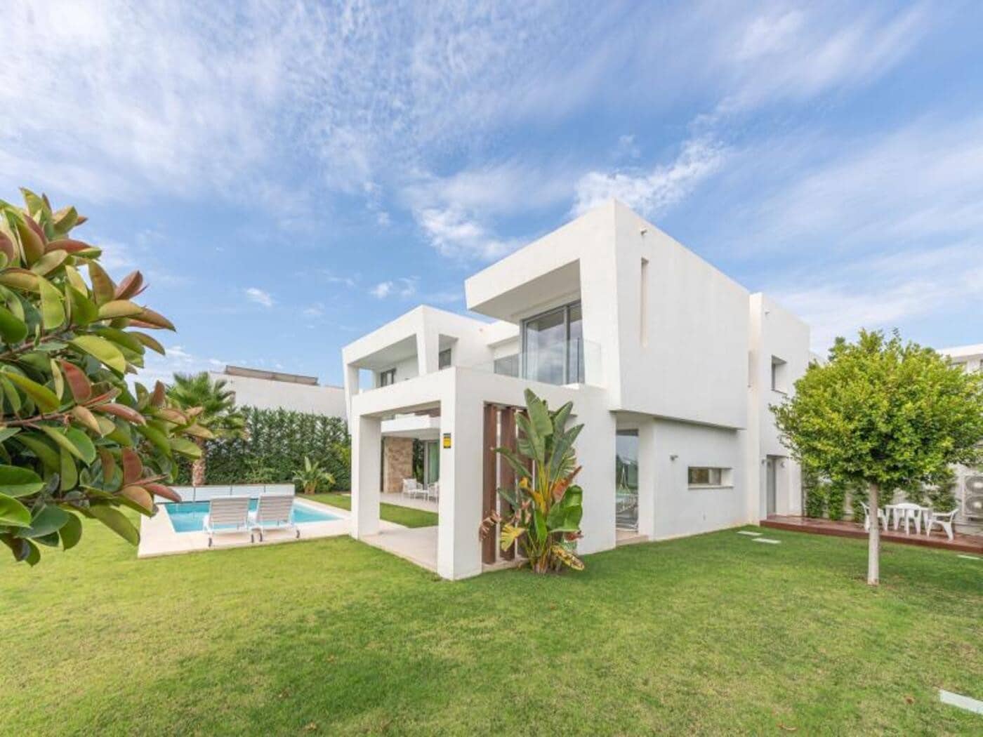 4 soveværelse Villa til salg i Marbella med swimmingpool garage - € 2.450.000 (Ref: 7862584)