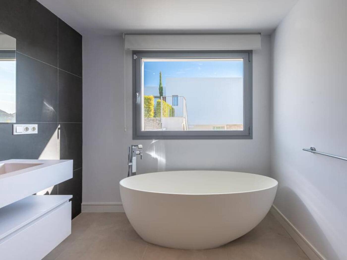 4 soveværelse Villa til salg i Marbella med swimmingpool garage - € 2.450.000 (Ref: 7862584)