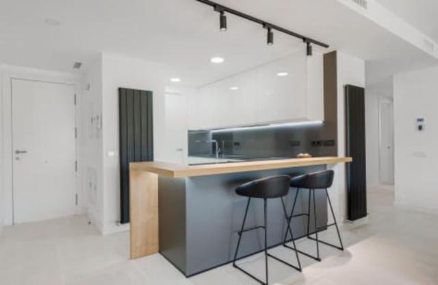 3 chambre Appartement à vendre à La Concha - Resina Golf, Estepona avec piscine garage - 649 000 € (Ref: 7864481)