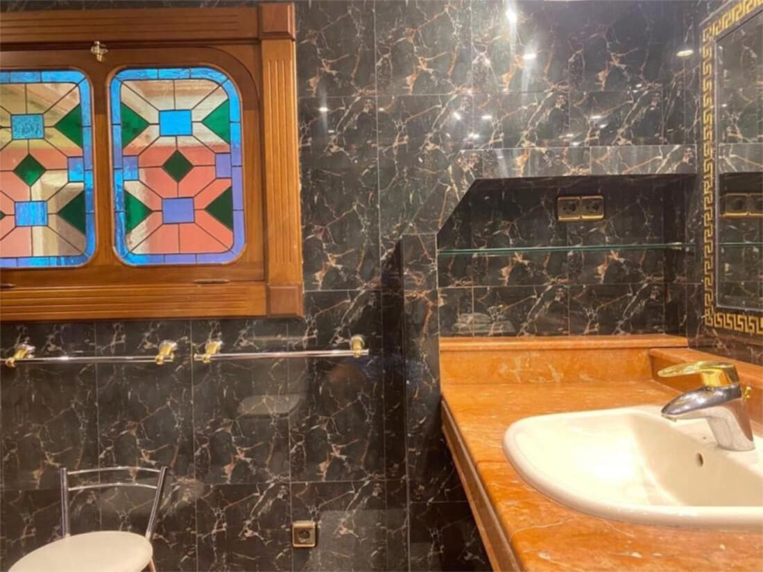 4 chambre Maison de Ville à vendre à Marbella avec piscine garage - 1 750 000 € (Ref: 7867743)