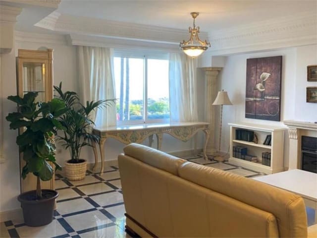 4 slaapkamer Huis te koop in Bello Horizonte - Lindasol, Marbella met zwembad garage - € 1.750.000 (Ref: 7867743)
