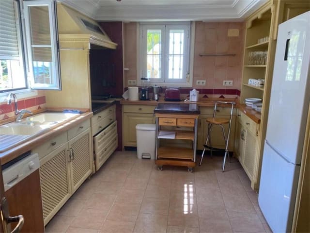 4 slaapkamer Huis te koop in Bello Horizonte - Lindasol, Marbella met zwembad garage - € 1.750.000 (Ref: 7867743)