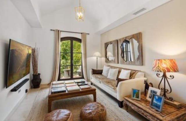 6 makuuhuone Huvila myytävänä paikassa El Madroñal, Benahavís mukana uima-altaan 
autotalli - 3 495 000 € (Ref: 7868756)