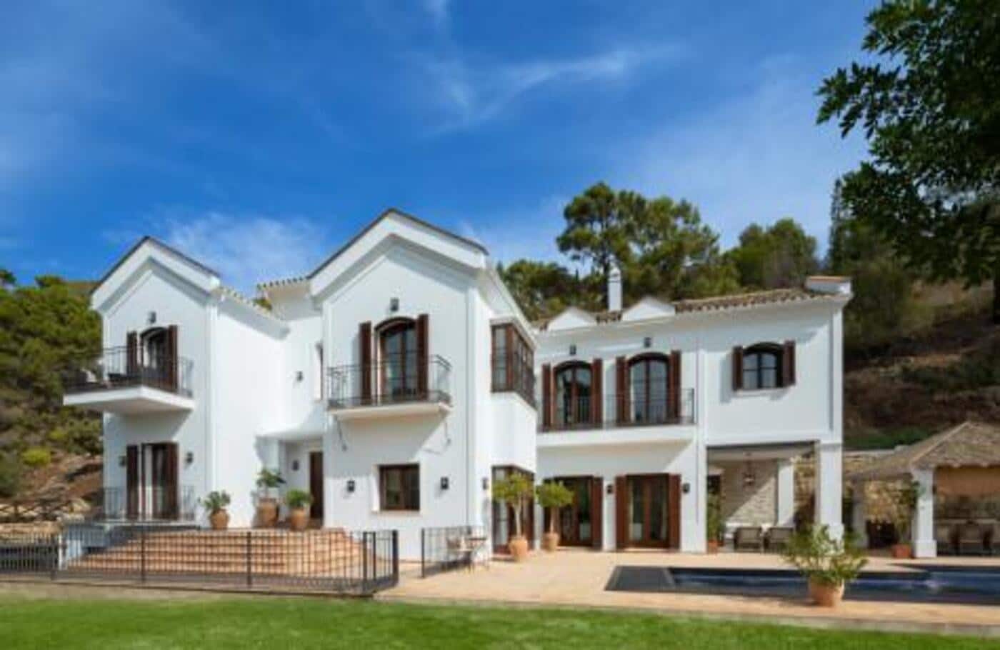 Chalet de 6 habitaciones en El Madroñal en venta con piscina garaje - 3.495.000 € (Ref: 7868756)