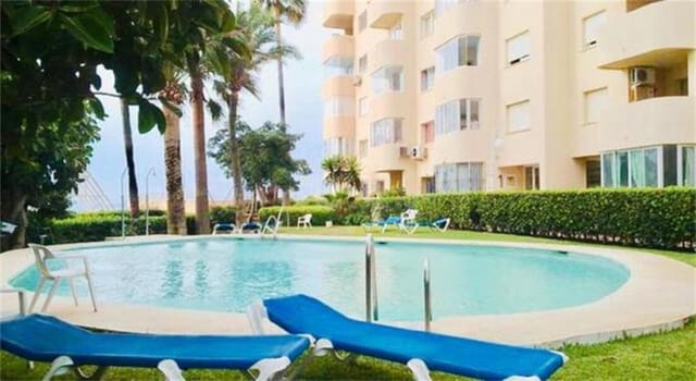 2 chambre Appartement à vendre à Puerto de Estepona, Estepona avec piscine - 367 500 € (Ref: 7870555)