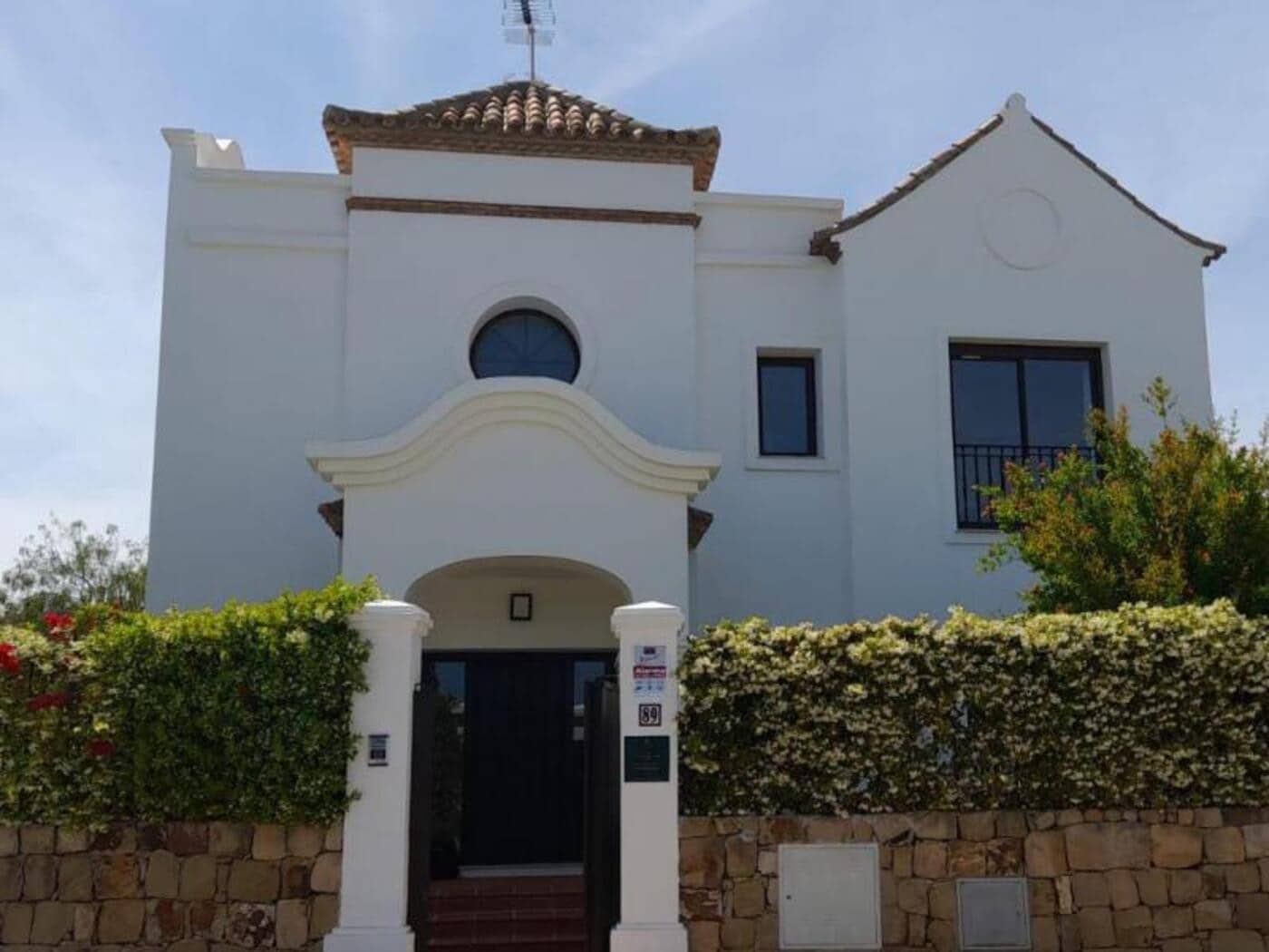 3 quarto Moradia para venda em Estepona com piscina garagem - 657 750 € (Ref: 7876753)