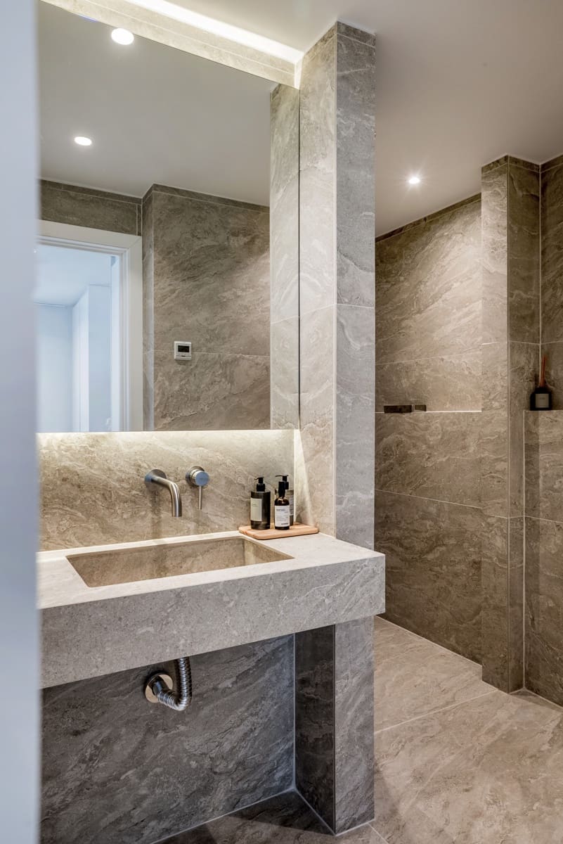 5 Zimmer Villa zu verkaufen in Marbella mit Pool Garage - 2.950.000 € (Ref: 7883633)